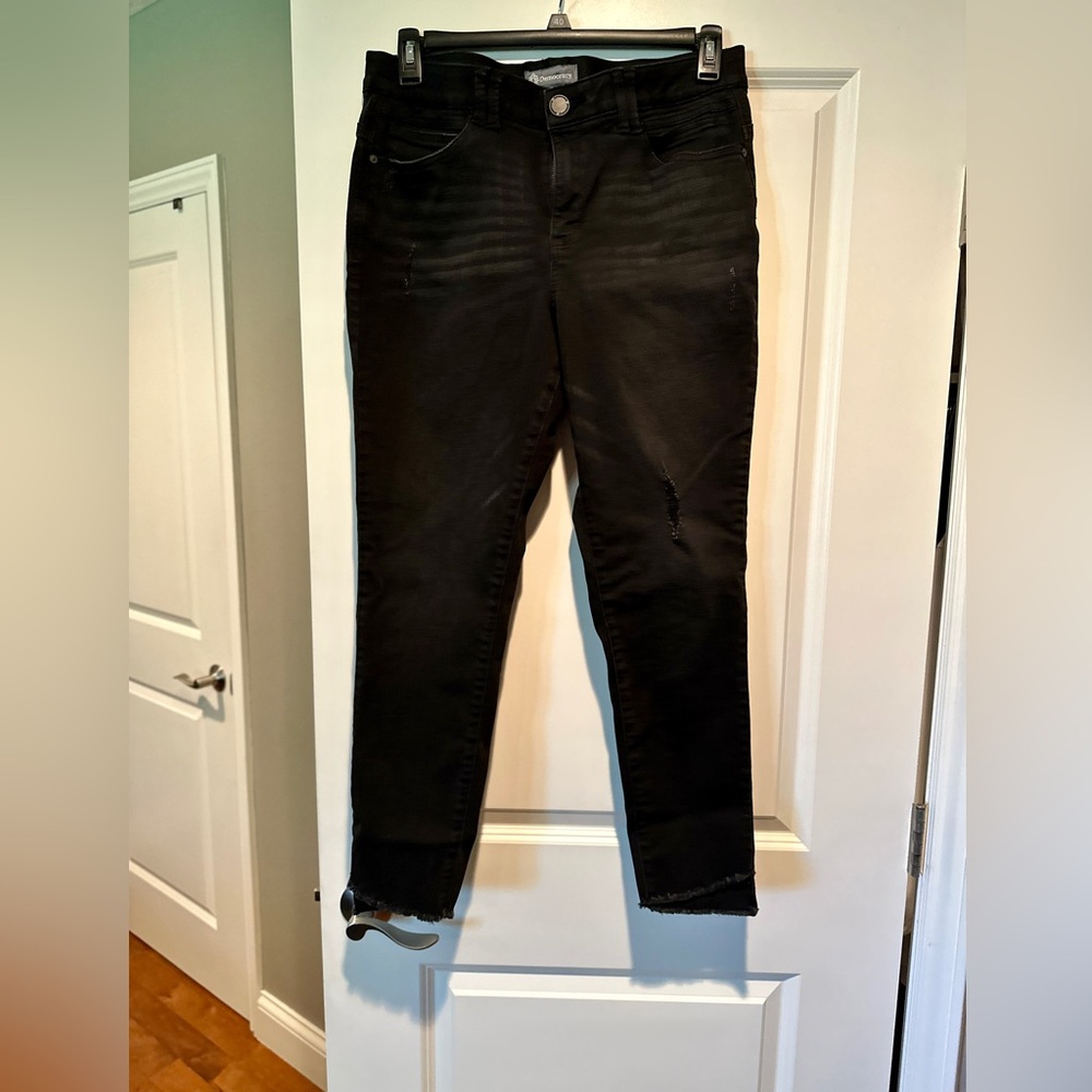 Democracy AB Technology Size 14